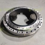 轻量化双齿轮回转驱动解决方案简析